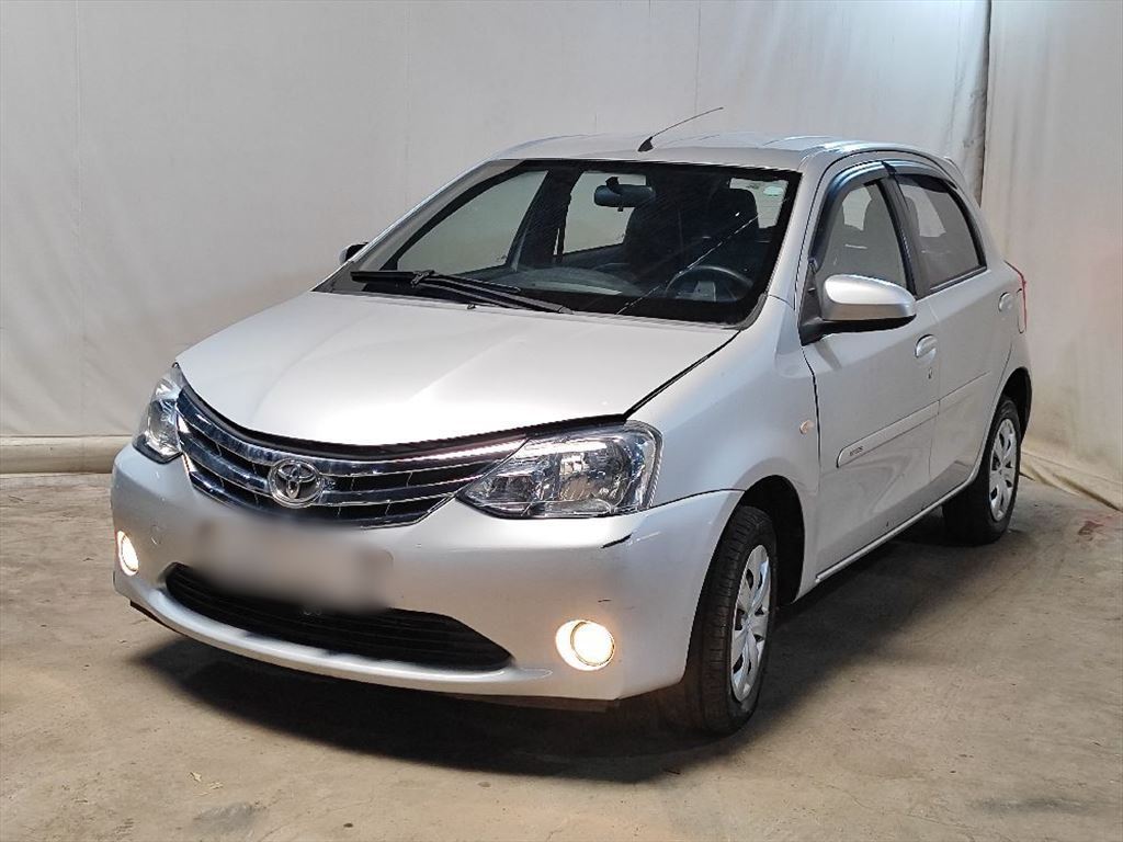 TOYOTA/ETIOS HB XS 1.5 ANO 2015/2016