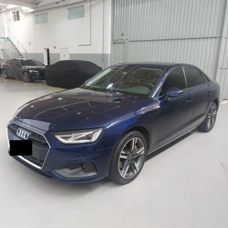 AUDI A4 2.0TFSI, ANO 2022/2023